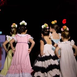 e9f16426-930f-48de-8750-d117a8f33fe5